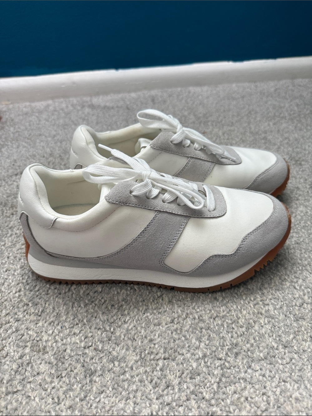 Peter Millar White and Gray Suede-Trim Women's Sneakers